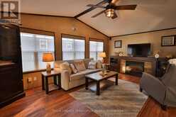 486 CTY RD 18- 50 CHERRY BEACH LANE | Prince Edward Ontario | Slide Image Six