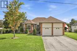 25 CEDAR COURT | Lindsay Ontario | Slide Image Two