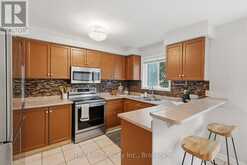 33 ASPEN PARK WAY | Whitby Ontario | Slide Image Thirteen