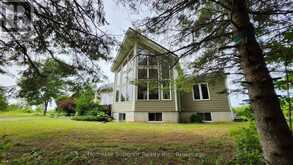 32 WILDROSE CIRCLE | Havelock-Belmont-Methuen Ontario | Slide Image Two