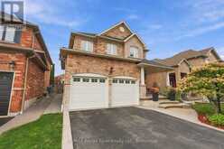 104 FENCEROW DRIVE | Whitby Ontario | Slide Image Two