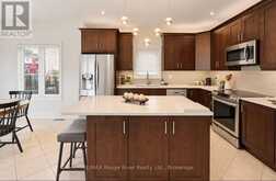 104 FENCEROW DRIVE | Whitby Ontario | Slide Image Nine