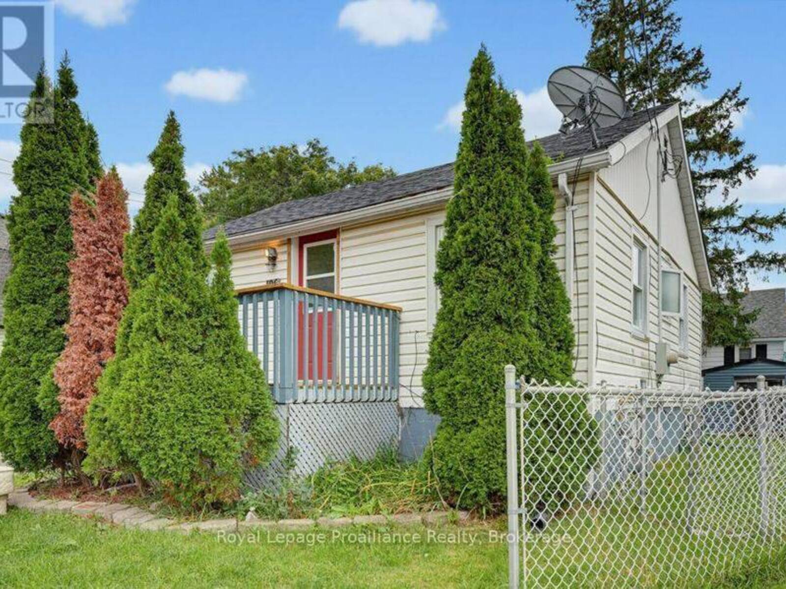 106 YEOMANS STREET, Belleville, Ontario K8P 3X7