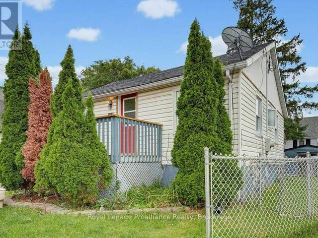 106 YEOMANS STREET Belleville Ontario, K8P 3X7 - 4 Bedrooms Home For Sale