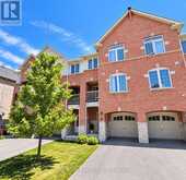 27 BLUNDEN ROAD | Ajax Ontario | Slide Image One