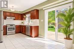 83 CLOUGHLEY DRIVE N | Barrie Ontario | Slide Image Ten