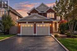 83 CLOUGHLEY DRIVE N | Barrie Ontario | Slide Image Three