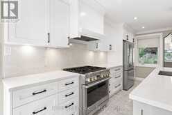 35 JOHN DEXTER PLACE | Markham Ontario | Slide Image Ten