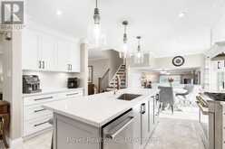 35 JOHN DEXTER PLACE | Markham Ontario | Slide Image Twelve