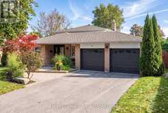 35 JOHN DEXTER PLACE | Markham Ontario | Slide Image Four
