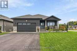 52 GAVIN CRESCENT | Quinte West Ontario | Slide Image Two