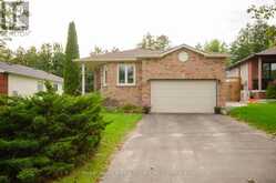 747 GREER CRESCENT | Cobourg Ontario | Slide Image Two
