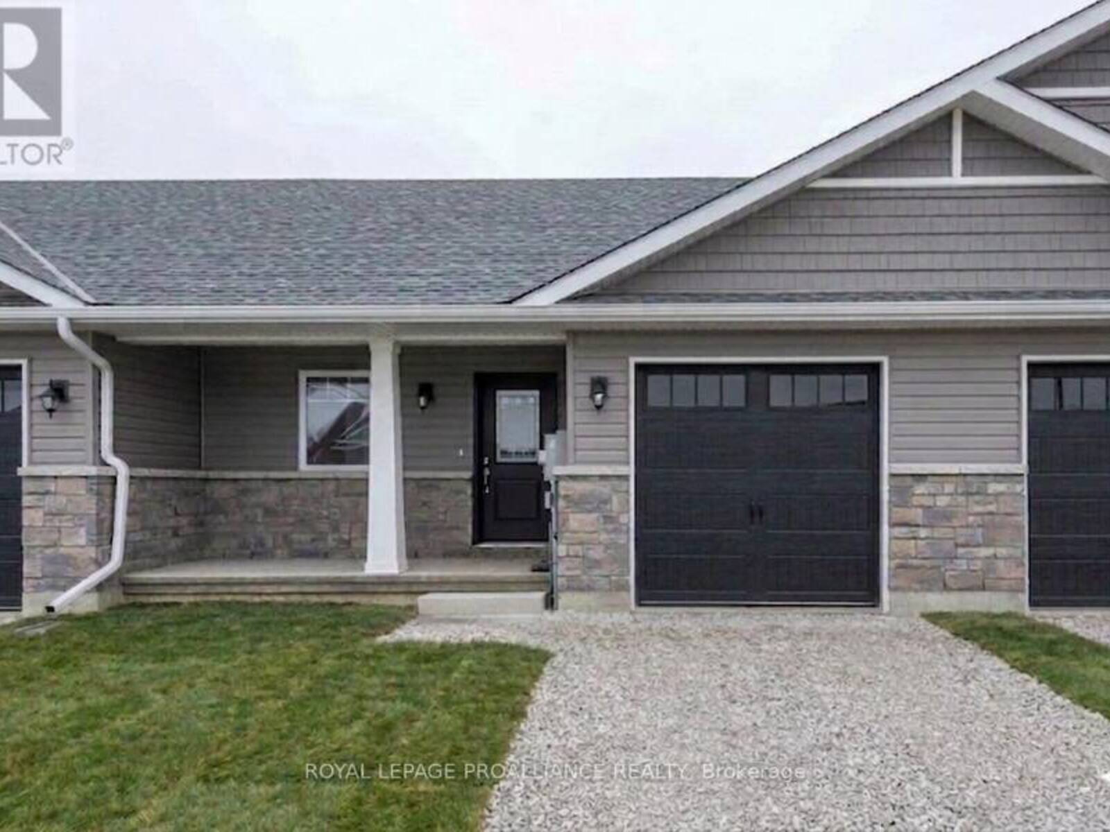 121 FARRINGTON CRESCENT, Prince Edward, Ontario K0K 2T0