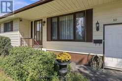 10 EMILY STREET N | Kawartha Lakes Ontario | Slide Image Three