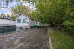 207 VALENCIA ROAD | Oshawa Ontario | Slide Image Three