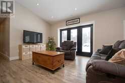829 PEACE ROAD | Kawartha Lakes Ontario | Slide Image Eight