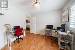550 BERT BUDD AVENUE | Newmarket Ontario | Slide Image Thirty-one