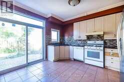 32 DENT STREET | Ajax Ontario | Slide Image Ten