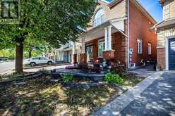 32 DENT STREET | Ajax Ontario | Slide Image Four