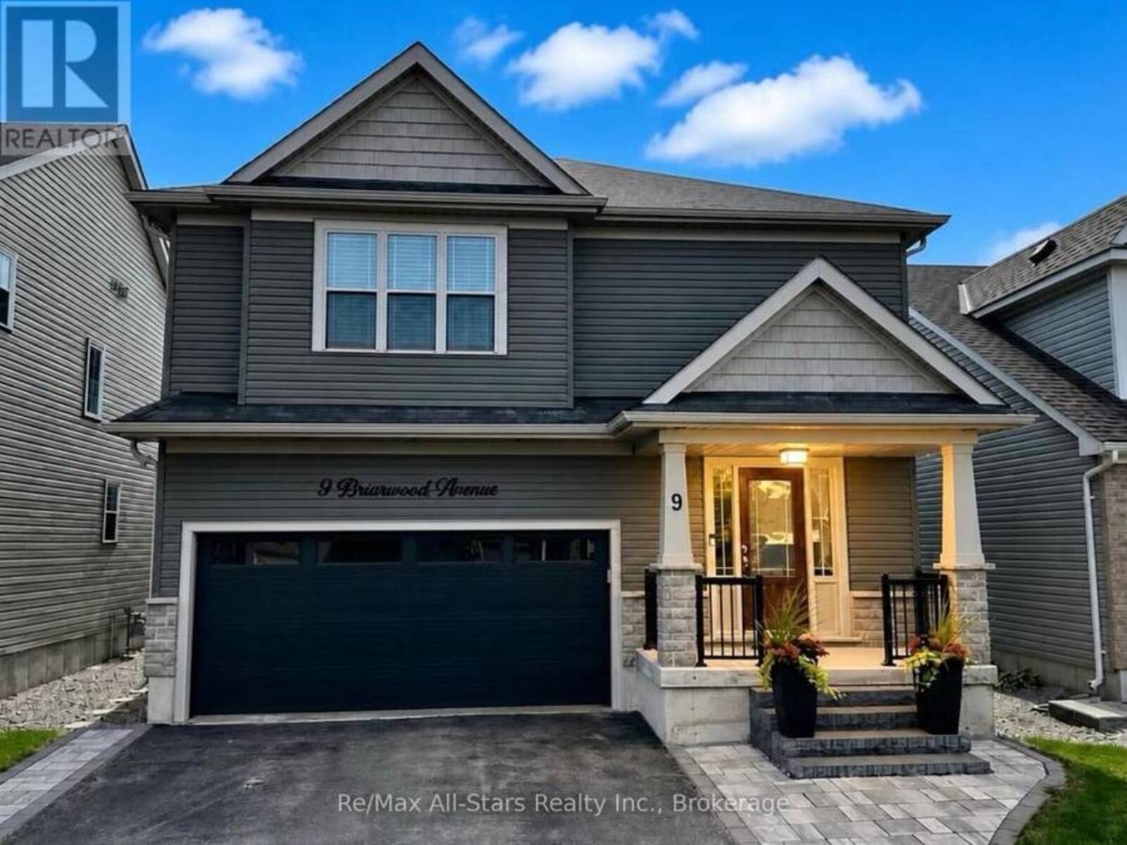 9 BRIARWOOD AVENUE, Lindsay, Ontario K9V 0M1