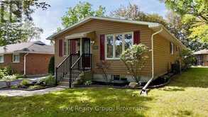 120 PROSPECT HILL | Quinte West Ontario | Slide Image Two