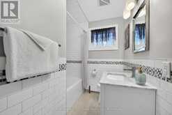 10 LINCOLN STREET | Ajax Ontario | Slide Image Thirty