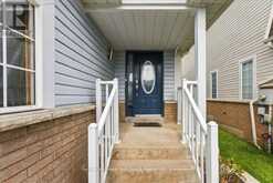 120 POINT HOPE PLACE | Whitby Ontario | Slide Image Four