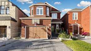 18 TAWN CRESCENT S | Ajax Ontario | Slide Image One