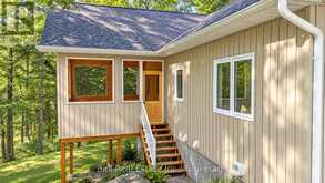 180 LAKEVIEW STREET | Haliburton Ontario | Slide Image Thirty