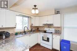 49 QUEEN STREET | Bobcaygeon Ontario | Slide Image Ten