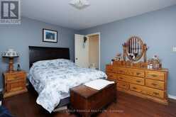 49 QUEEN STREET | Bobcaygeon Ontario | Slide Image Thirteen
