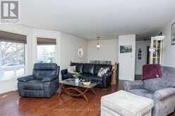 49 QUEEN STREET | Bobcaygeon Ontario | Slide Image Seven