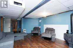 49 QUEEN STREET | Bobcaygeon Ontario | Slide Image Seventeen