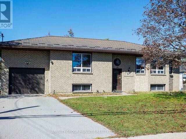 49 QUEEN STREET Bobcaygeon Ontario, K0M 1A0 - 3 Bedrooms Home For Sale