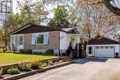 1420 EASTVIEW DRIVE | Selwyn Ontario | Slide Image Two