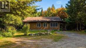 649 MADAWASKA ROAD | Hastings Highlands Ontario | Slide Image Three