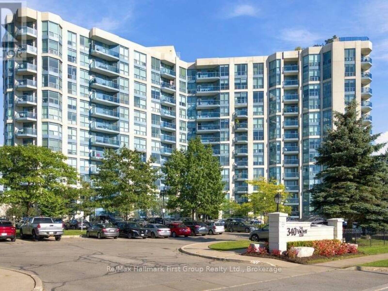 715 - 340 WATSON STREET W, Whitby, Ontario L1N 9G1