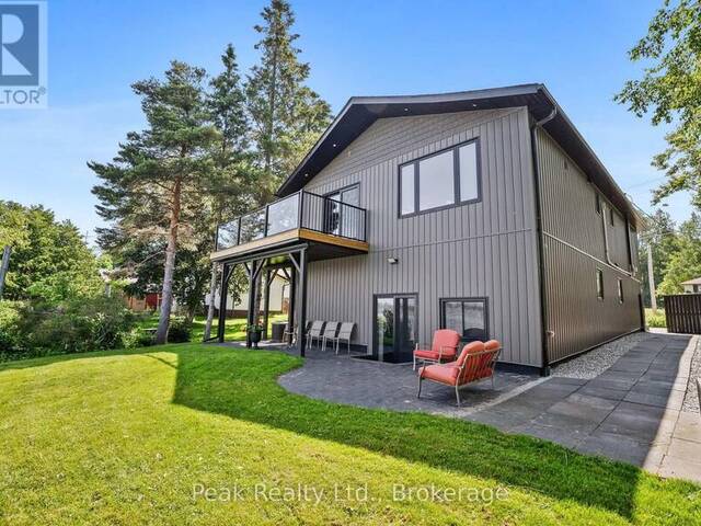 5 MCGILL DRIVE Kawartha Lakes Ontario, L0B 1K0 - 5 Bedrooms Waterfront Home For sale