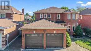 523 PALMTREE CRESCENT | Oshawa Ontario | Slide Image One