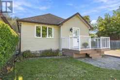 172 ROXBOROUGH AVENUE | Oshawa Ontario | Slide Image Three