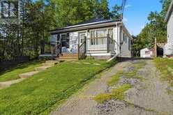 44 GEDDES STREET | Belleville Ontario | Slide Image Three