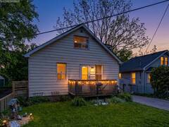 162 COLLEGE AVENUE Oshawa Ontario, L1J 1R4