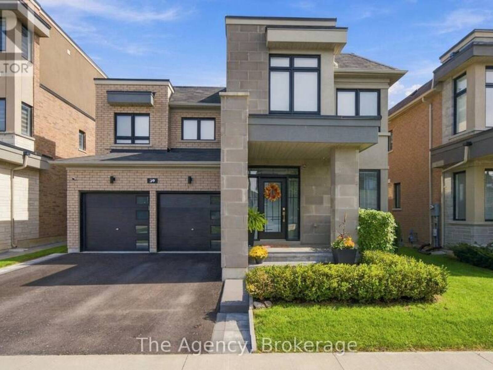 39 YACHT DRIVE, Clarington, Ontario L1C 4B1