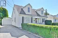 47 BAY DRIVE | Belleville Ontario | Slide Image Two
