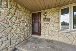 501 SIDNEY STREET | Belleville Ontario | Slide Image Four