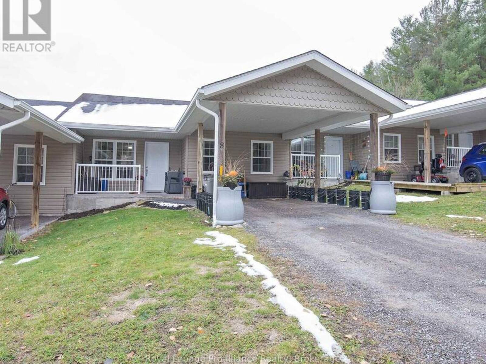 494 METCALF STREET, Tweed, Ontario K0K 3J0