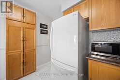894 GRANDVIEW STREET N | Oshawa Ontario | Slide Image Twelve
