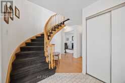894 GRANDVIEW STREET N | Oshawa Ontario | Slide Image Four