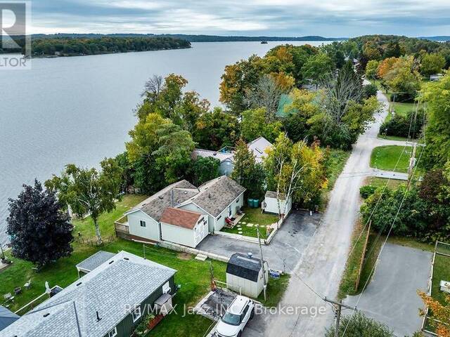 923 SILVER LEAF DRIVE Otonabee-South Monaghan Ontario, K0L 1B0 - 2 Bedrooms Waterfront Home For sale