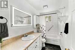 31 JOHNSTON STREET | Georgina Ontario | Slide Image Fifteen